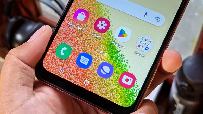 Samsung Galaxy A04 main screen