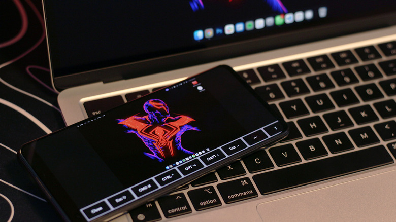 Using an Android phone as a secondary screen for Mac
