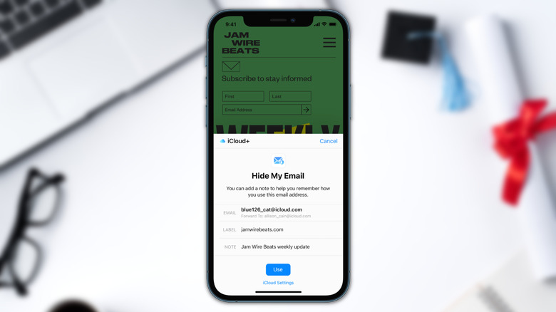how-to-use-hide-my-email-in-ios-15-devices