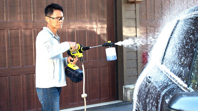 Ryobi Pressure Washer with soap