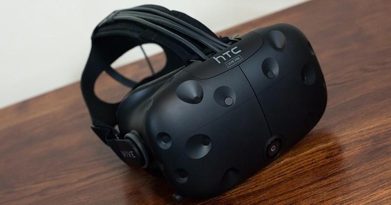 HTC Vive will hit retailers starting in June