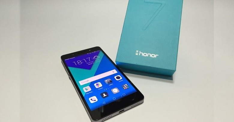 Sinds Beweegt niet rundvlees Huawei Honor 7 Review - SlashGear