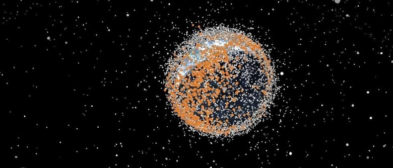 tmp_25210-spacejunk-175658536