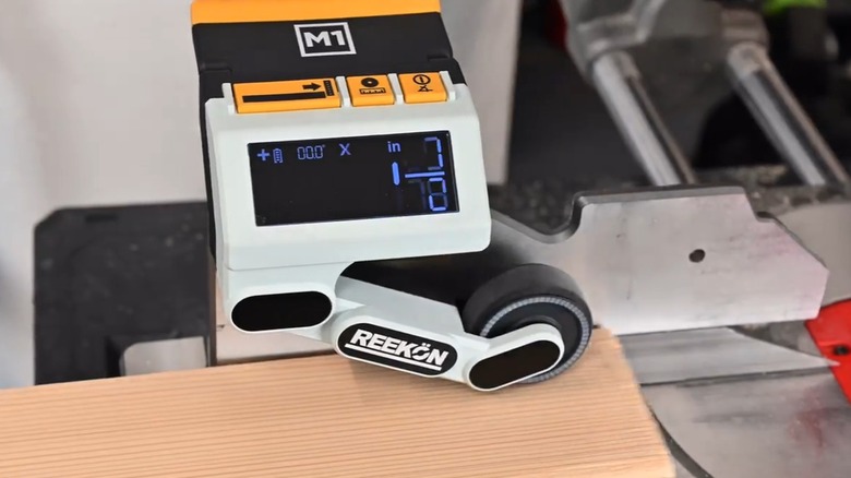 Reekon measurement tool in action on miter saw