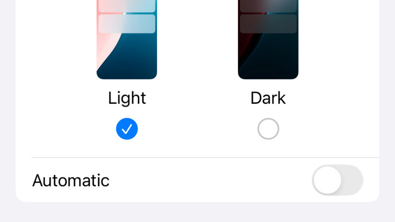Picture displaying the Light and Dark Mode settings in iPhone