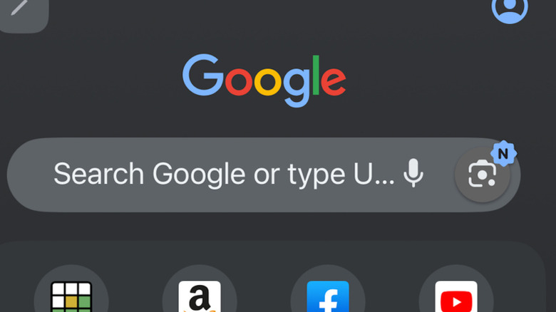 Picture depicting Google search window seen in Dark Mode