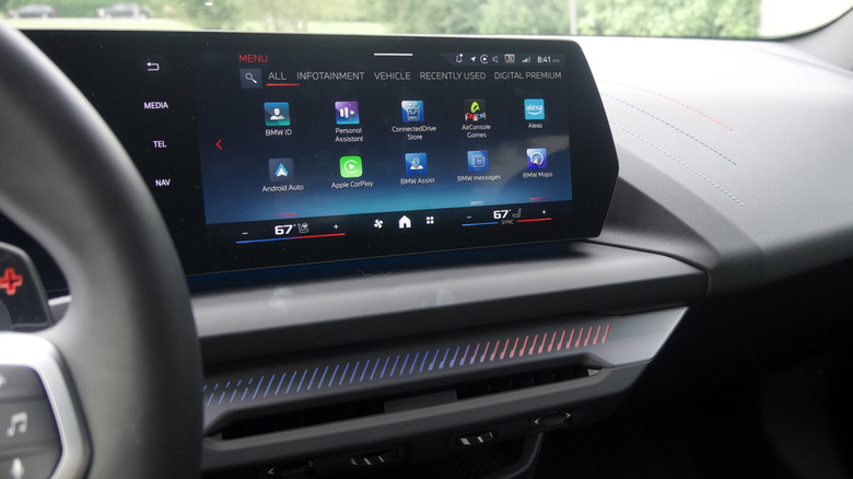 BMW M235 infotainment system screen