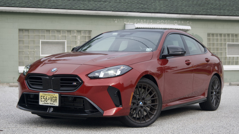 2025 BMW M235 front 3/4 view