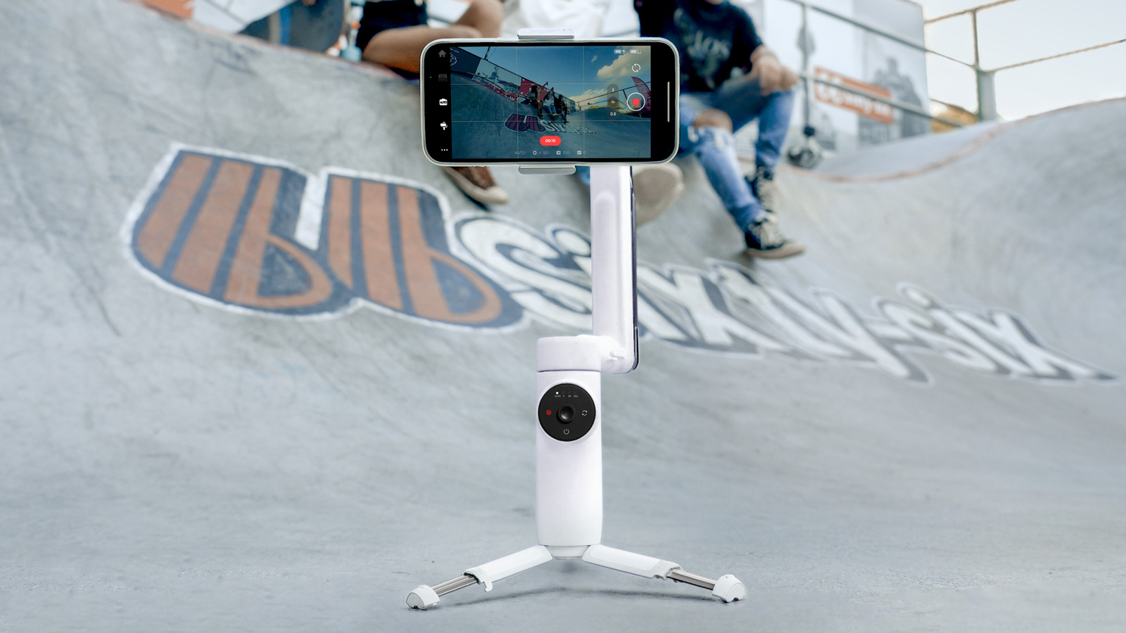 Smartphone Gimbal Tracking Flow Stabilization AI Serves Up Insta360 And