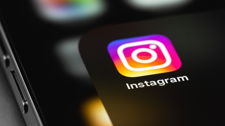 istagram app icon on iphone