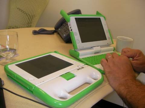 OLPC Laptop loses Intel tech support, funding