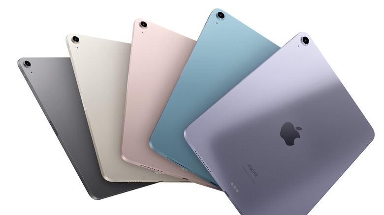 Apple iPad Air 5 color options.