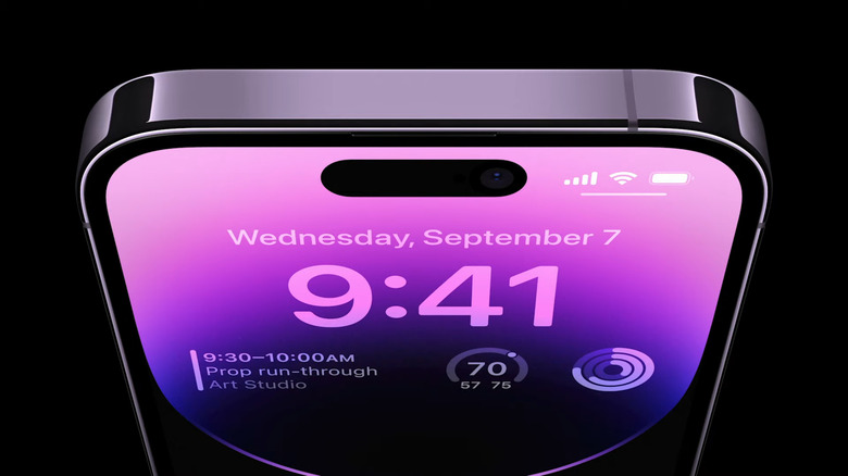 iPhone 14 pro front