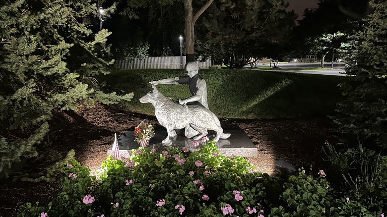 soldier and dog statue