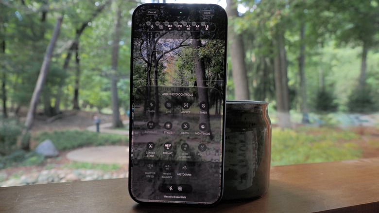 Apple iPhone 18 Pro Max camera options