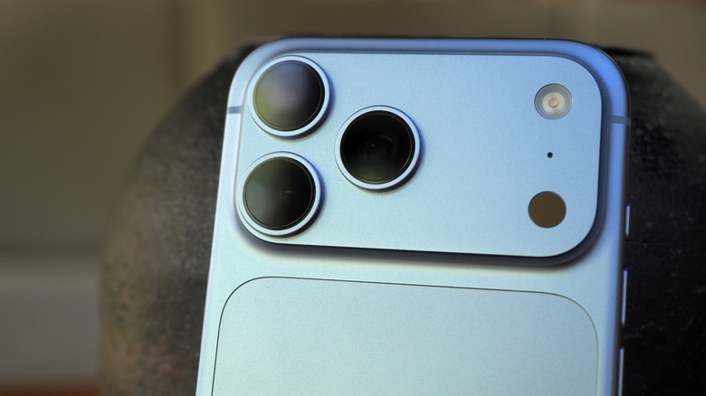 Apple iPhone 18 Pro Max cameras