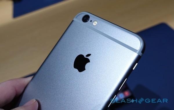 apple-iphone-6-6-plus-hands-on-sg-13-600x379121-600x379