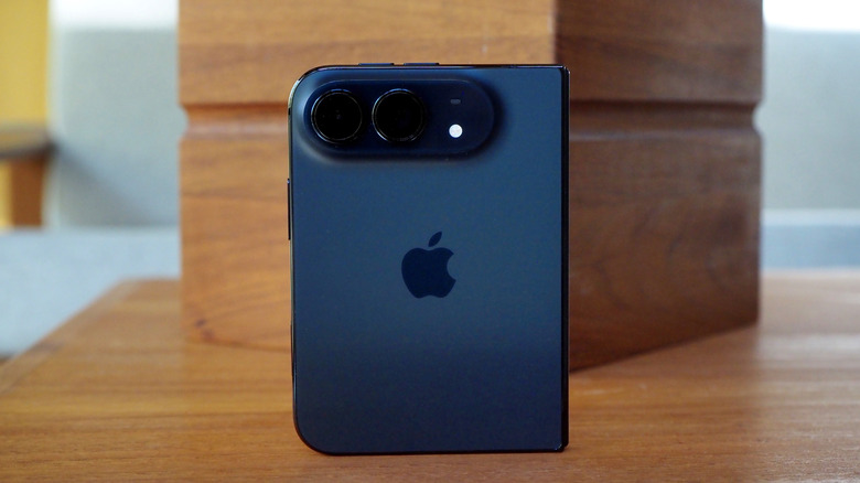 iPhone Duo closed rear view