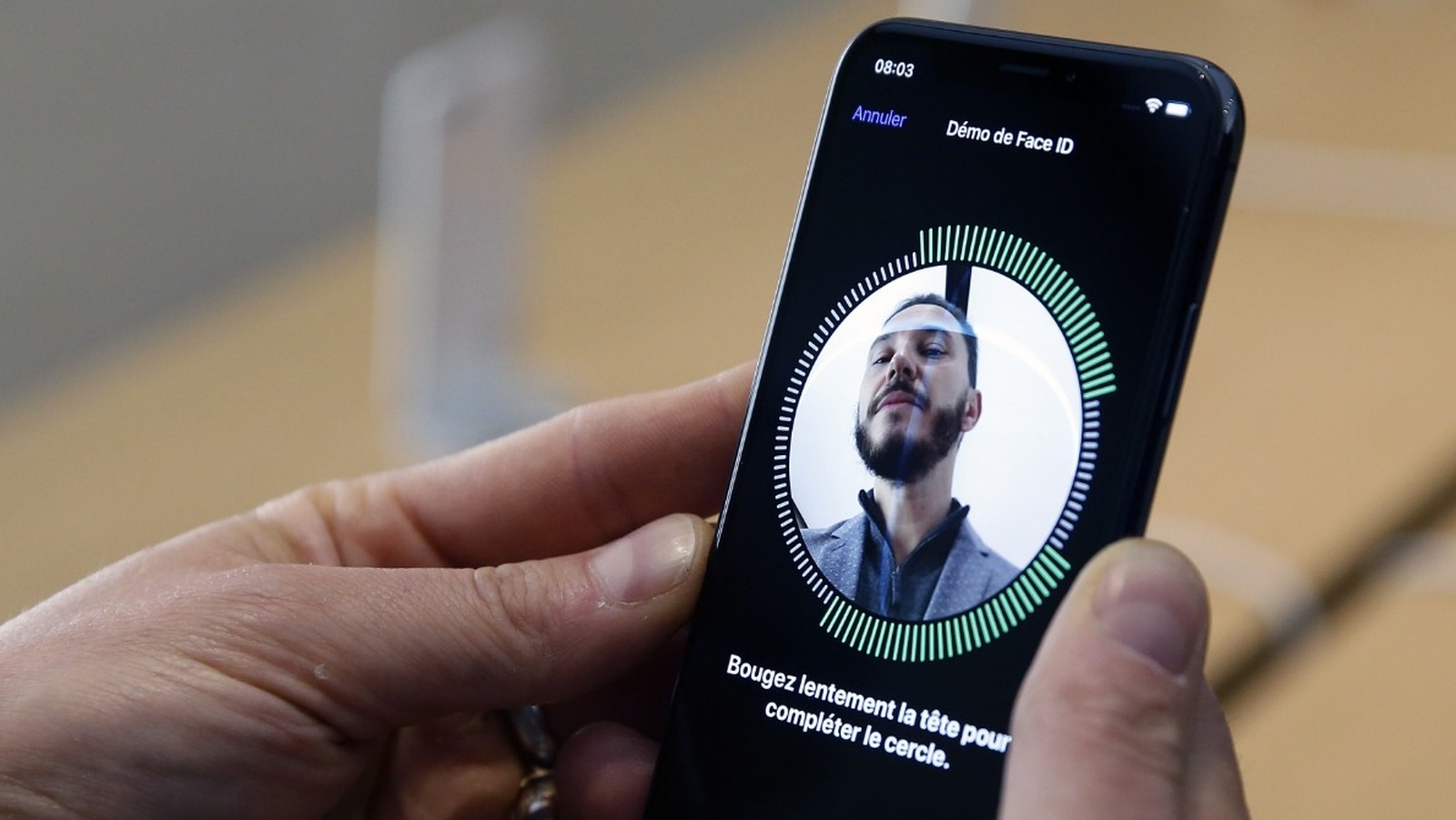 Usuários do iPhone X agora podem obter reparos de Face ID facilmente