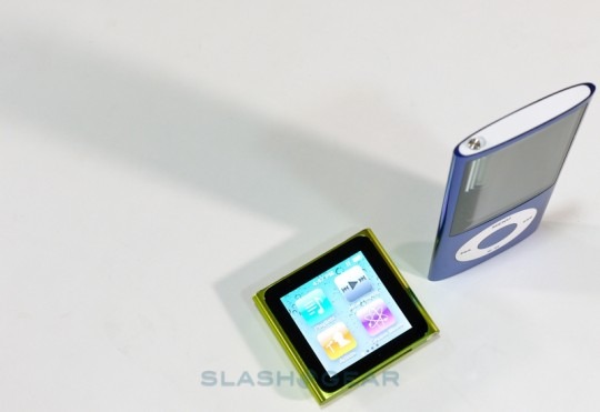 2010 iPod Shuffle 4th Generation Unveiled - The Buttons Are Back