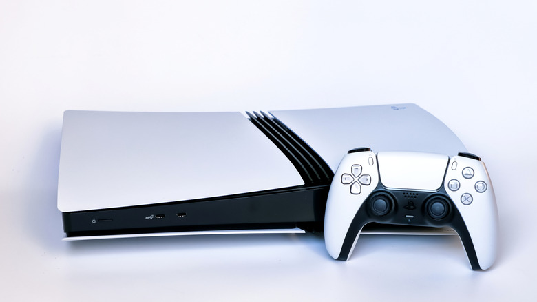 PS5 horizontal next to controller