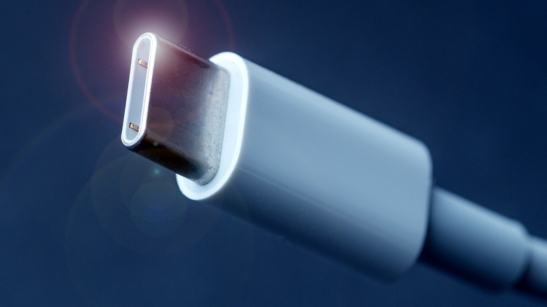 USB-C connector cable