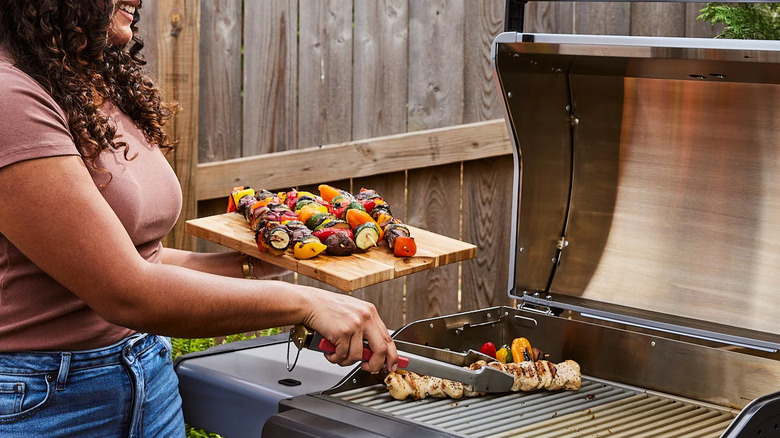 Current backyard electric grill