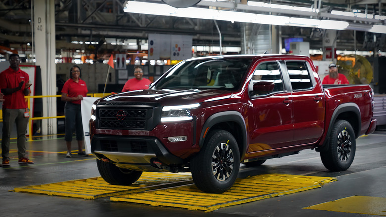 Nissan Frontier on Canton assembly line