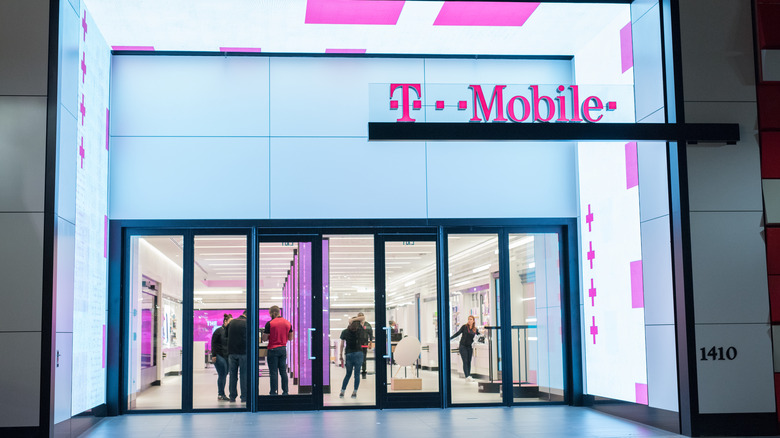 T-Mobile storefront