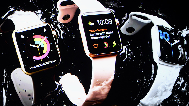 Iwatch se water resistant online