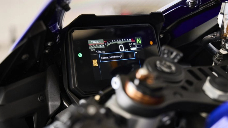 Close-up image of the Yamaha R9's rider display