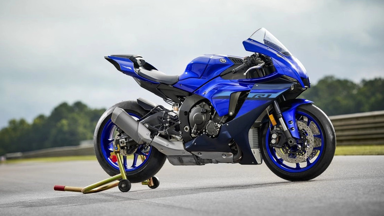 Yamaha YZF-R1