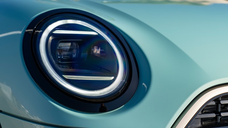 Close-up of Mini Convertible front-right headlamp