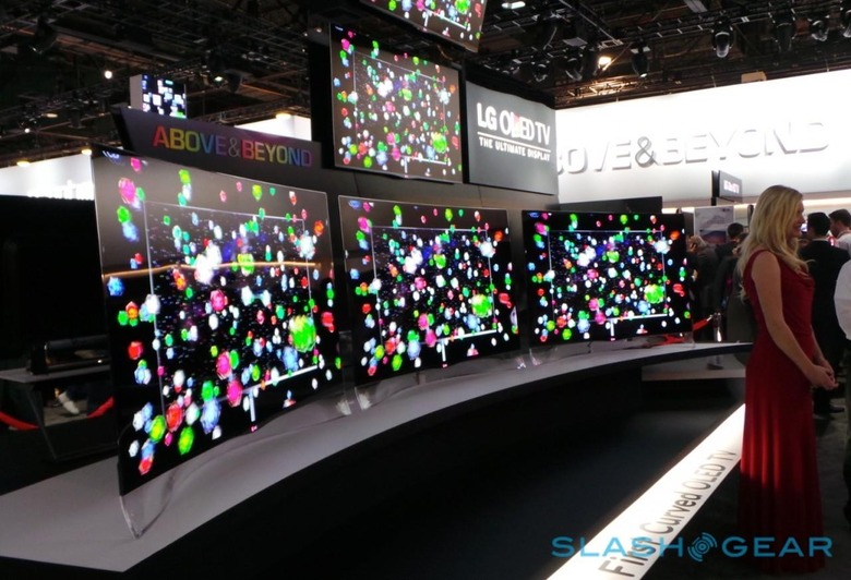 lg_curved_oled_tv_live_0