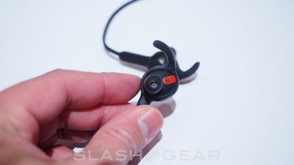 Jabra Rox Wireless Headset Hands On SlashGear