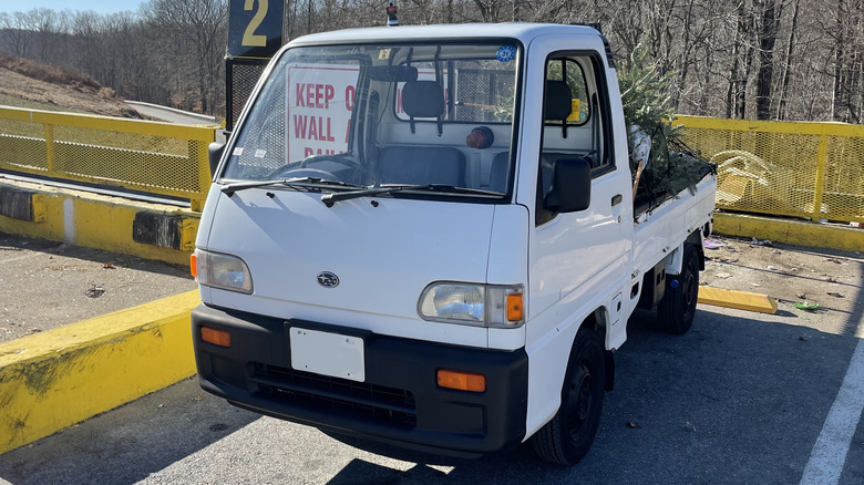 Subaru Sambar kei truck