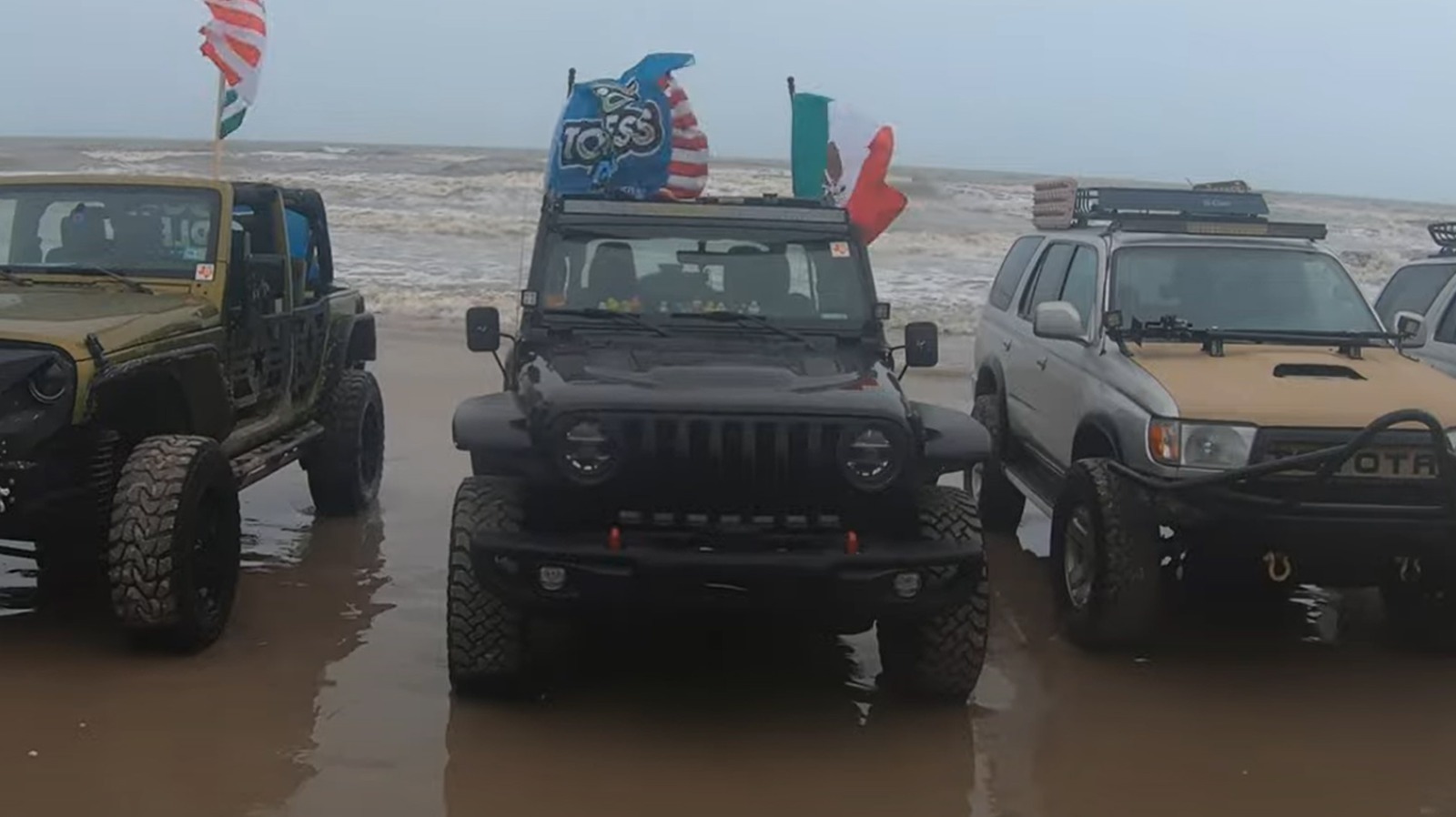 Fim de semana de Jeep’s Move Topless termina em 100 prisões