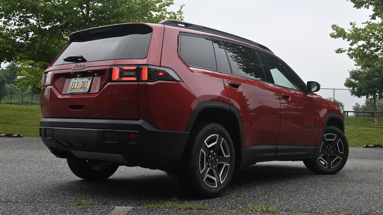 2026 Jeep Cherokee rear view