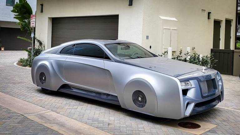 Can We Interest You in a Brand-New Batmobile-Like Rolls-Royce Wraith? -  autoevolution