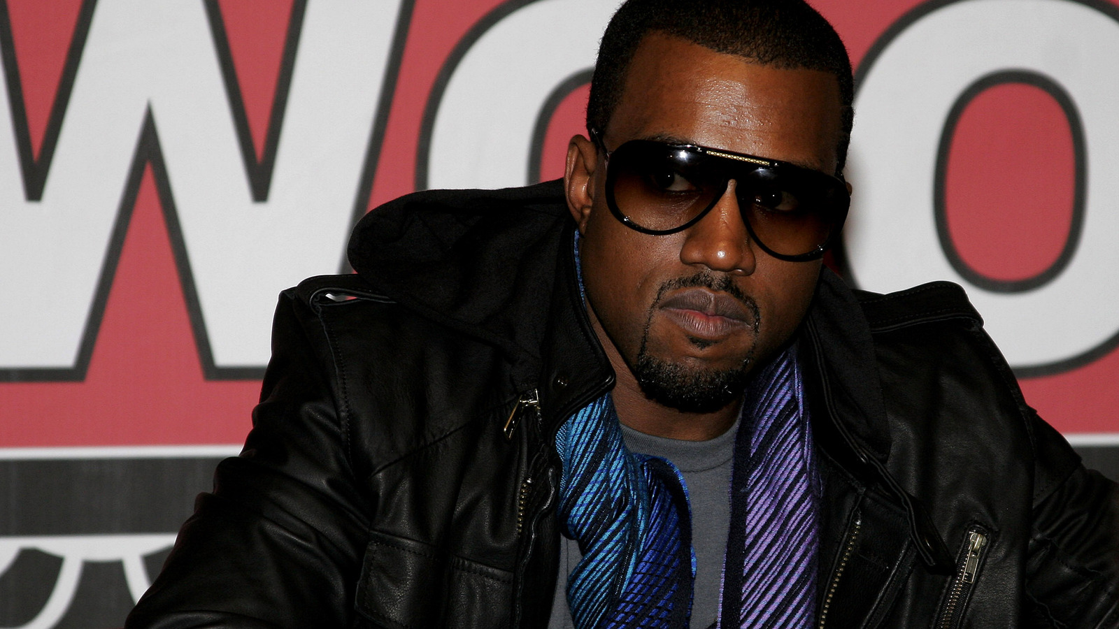 kanye-west-is-no-longer-buying-twitter-rival-parler-slashgear