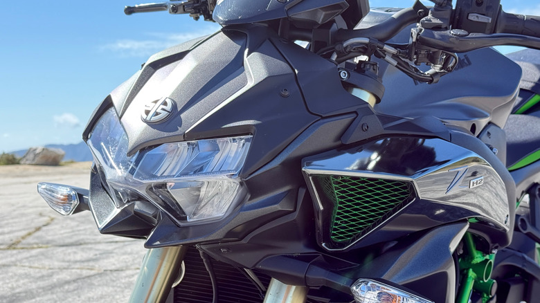 2026 Kawasaki Z H2 headlight and air intake