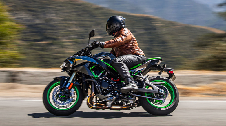 Kawasaki Z H2 being ridden in the southern California mountains