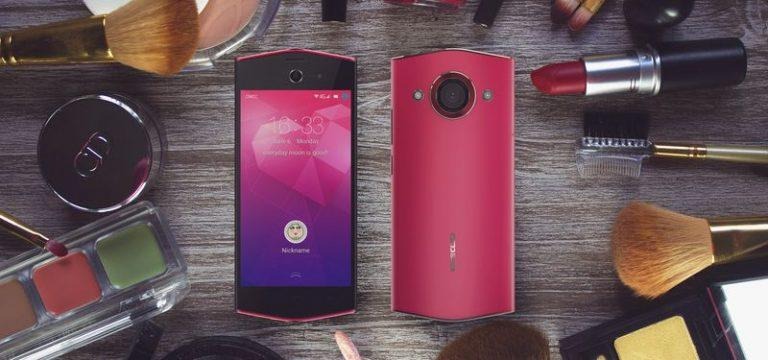 Keecoo K1 is the newest 'women-friendly' smartphone, perfect for ladies' hands