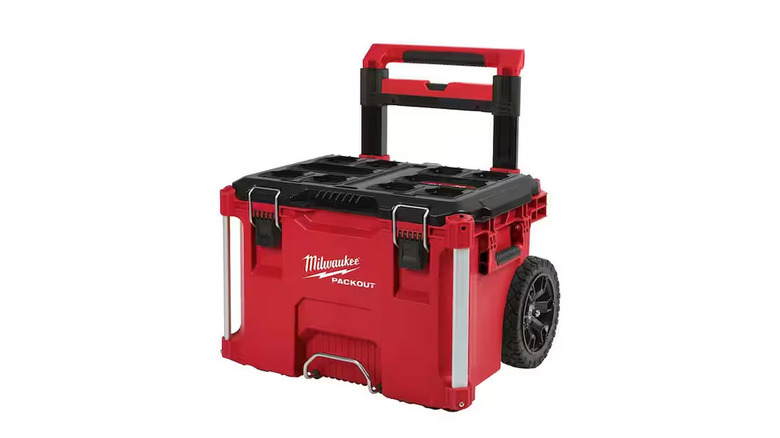 red milwaukee packout tool box