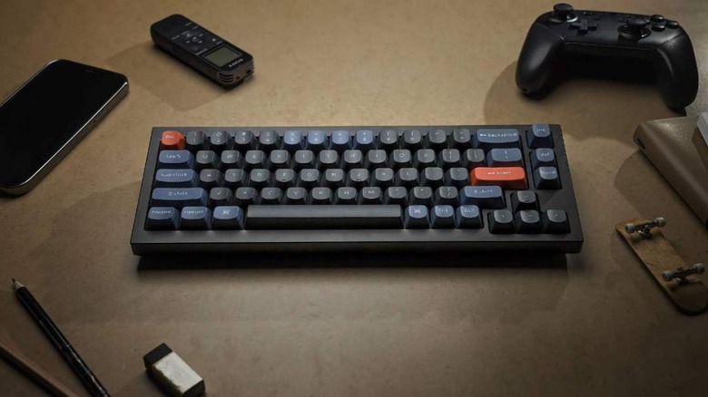 Keychron Q2 keyboard on desk