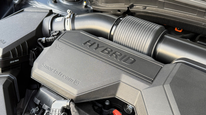 2026 Kia Sportage PHEV Engine