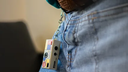 This 'Disposable' Digital Camera Is The Perfect Tiny Gift For Any Photographer