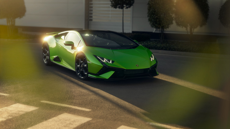 Lamborghini Huracan Tecnica at sunrise