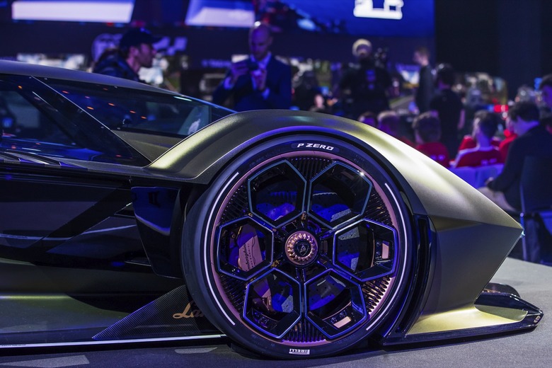 The Lamborghini Lambo V12 Vision Gran Turismo Has Just One Problem -  SlashGear