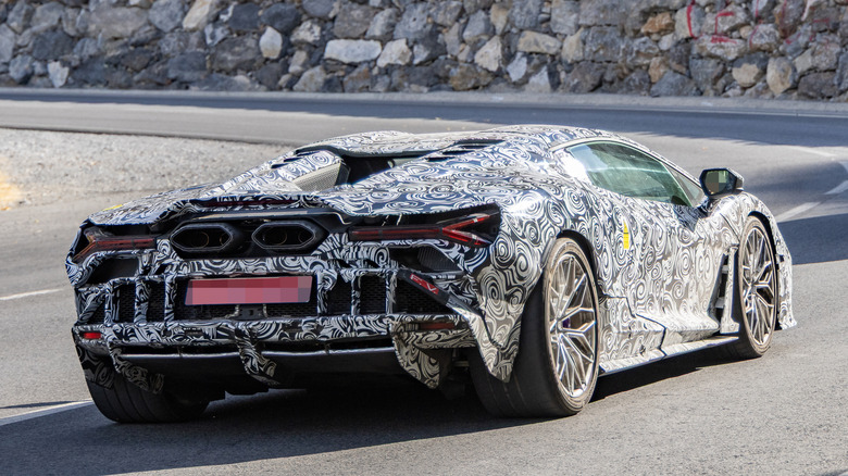 Rear 3/4 view of the Lamborghini Revuelto prototype